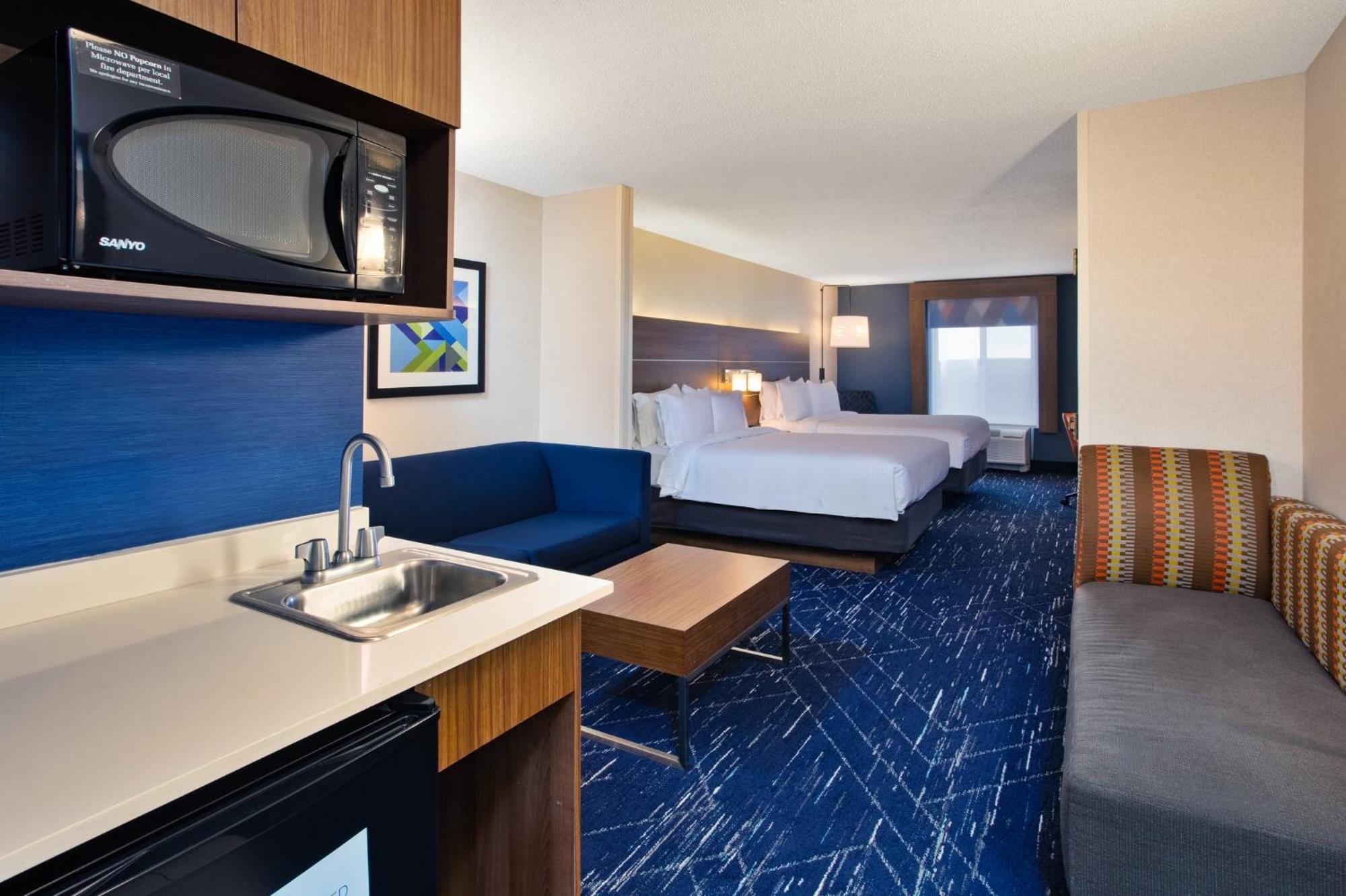 Holiday Inn Express Hotel & Suites Auburn Hills By Ihg Buitenkant foto