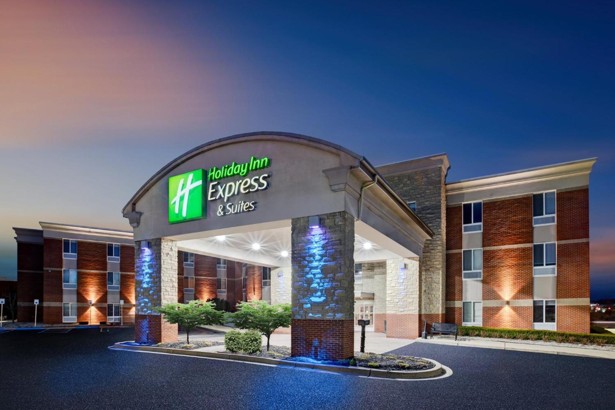 Holiday Inn Express Hotel & Suites Auburn Hills By Ihg Buitenkant foto